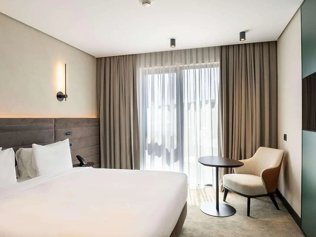 Novotel Tbilisi Center 4*,