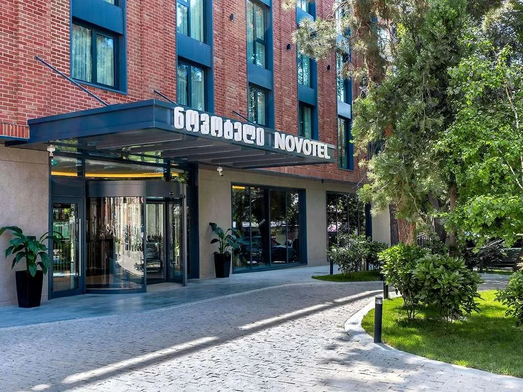 Novotel Tbilisi Center 4*,
